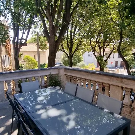 Holiday home Maison De Caractere En Plein Coeur De La Provence *